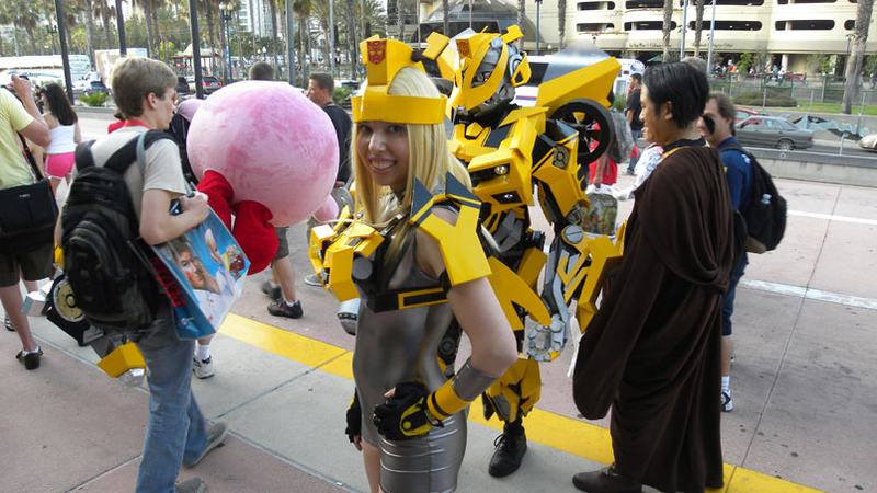 Illustration for article titled Comic-Con Cosplay Stories